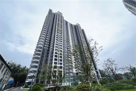 浉河区香榭华庭2室2厅1卫59万80m2精装修出售